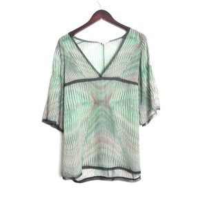 🔸CAbi Boho Sheer 3/4 Tunic Stripe Top